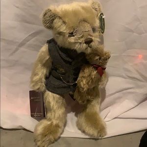 100 years of teddy bear tails